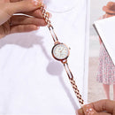 Relógio Bracelete Modelo Vazado